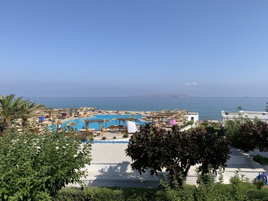 Территория отеля