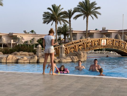 Территория отеля