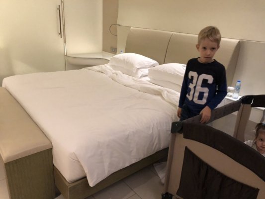 Кровать king size