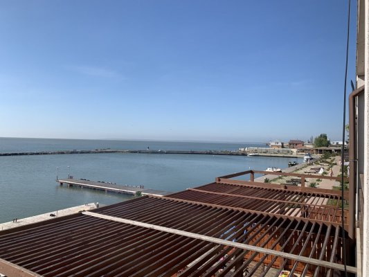 Вид из номера на Лиман