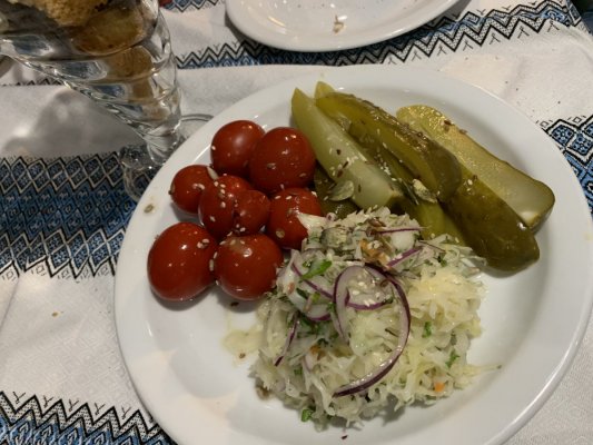 Соленья ассорти